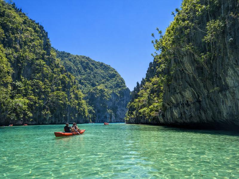 El Nido Tour A – Group with Buffet Lunch & Island Hopping